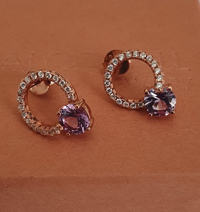 Pendientes ALEJANDRITA y ORO ROSA.
