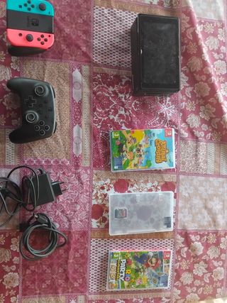 Nintendo Switch + Giochi + Accessori 