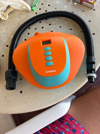 Inflador eléctrico FunWater en FUENGIROLA