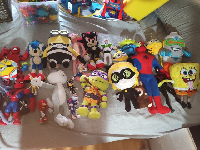 Peluche assortiti - Prezzo fisso Disney, Pixar