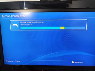 PS4 (PlayStation 4) negra