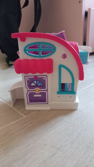 Casa Pinypon + 2 muñecas