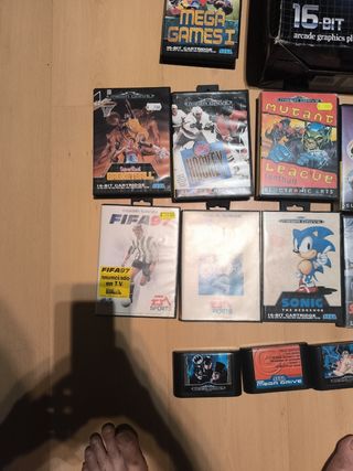 Mega Drive + 18 juegos