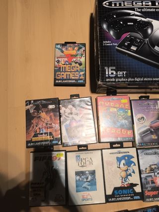 Mega Drive + 18 juegos