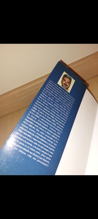 LIBRO - Atracos S.L. y otros relatos NOVELA NEGRA