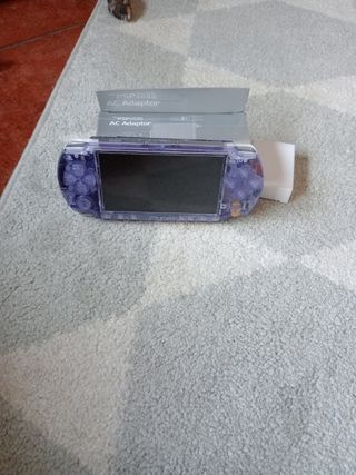 PSP 2000 Lilás - Console Portátil