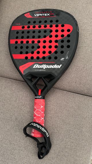 Pala Bullpadel Vertex 04