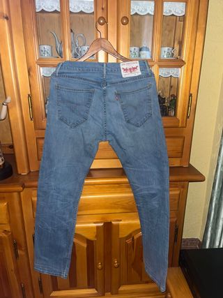 Vaqueros Levis hombre