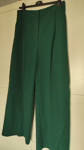 Pantalón Culotte Verde Zara