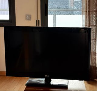 TV LG 32" 32LK430 - Negro