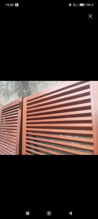 3 Puertas madera maciza