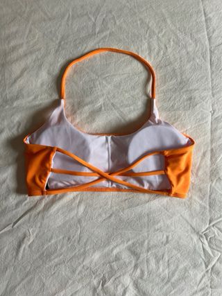 Top deportivo naranja