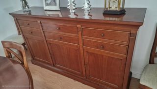 Aparador madera maciza marrón