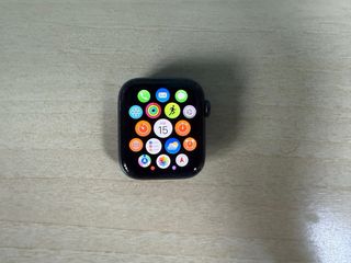 Apple Watch SE 44mm - Negra y Plateada