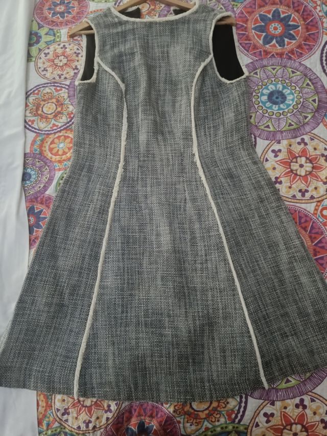Vestido Javier Simorra gris