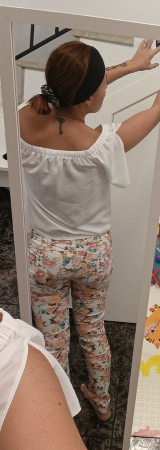 Pantalones estampados florales