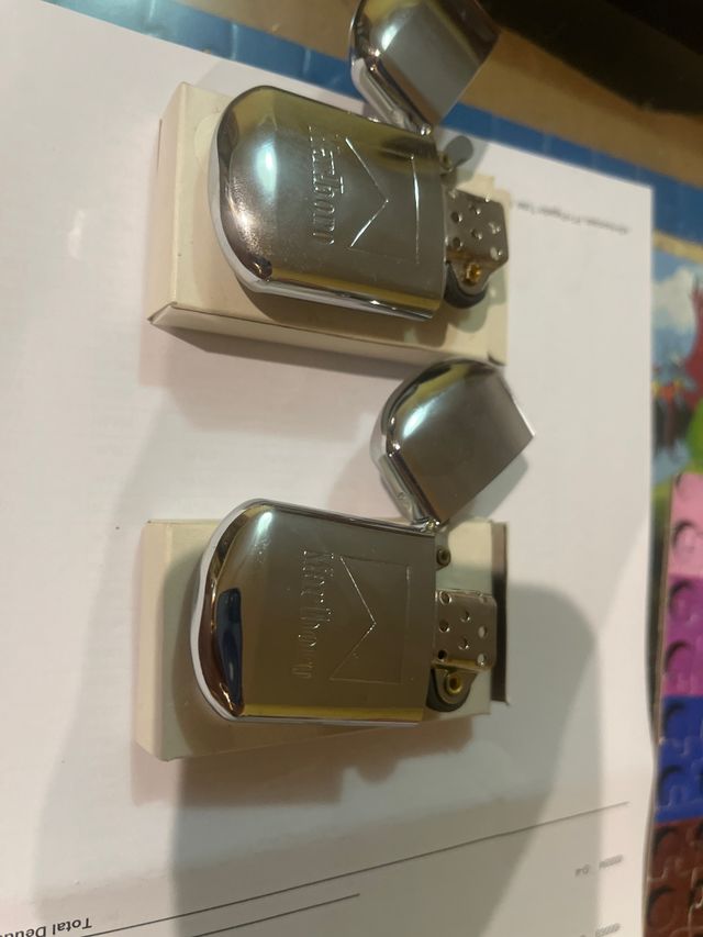 2 Mecheros Marlboro Zippo