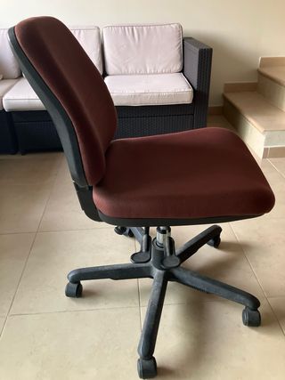 Silla oficina marrón - giratoria