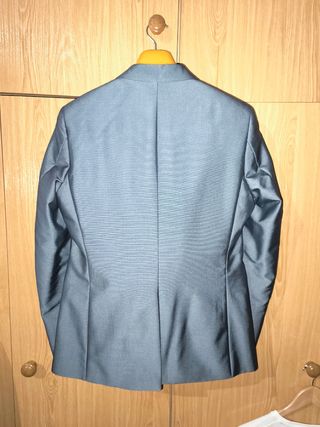 Traje Gris brillo Talla S o M entallado