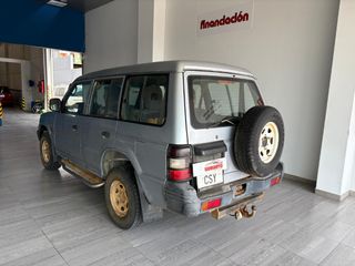 Mitsubishi Montero 2002