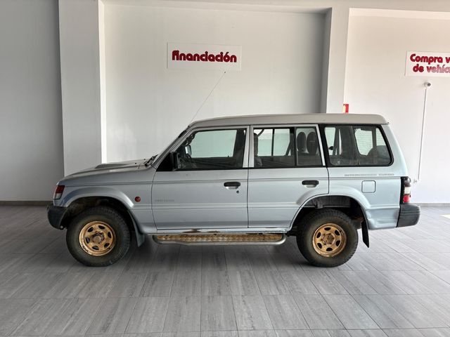 Mitsubishi Montero 2002
