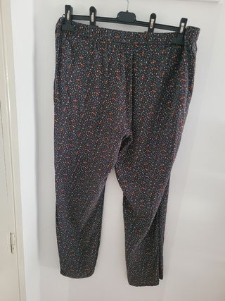 Pantalones hippie