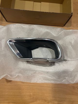 Molduras escape BMW X5