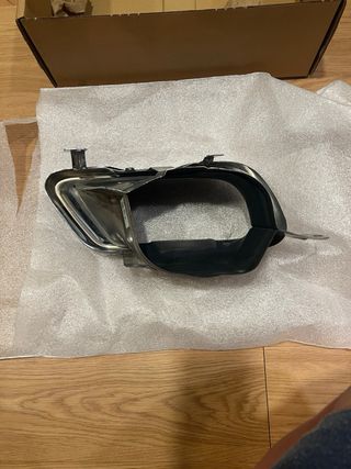 Molduras escape BMW X5