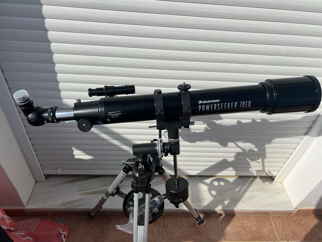 Telescopio Celestron PowerSeeker 70EQ