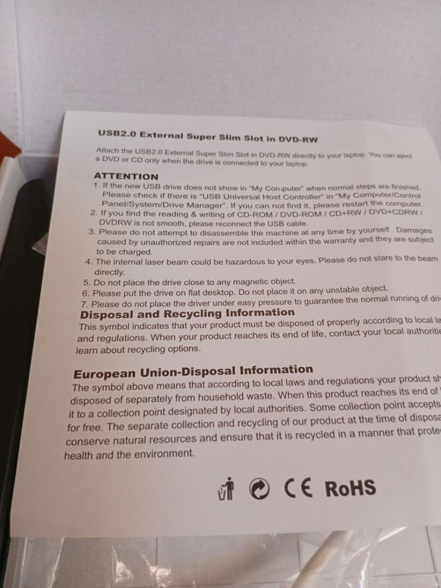 DVD externo USB 2.0 compatível até Windows 7 e 8