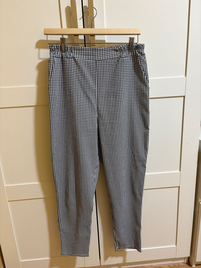 Pantalones tobillero vichy blanco y negro