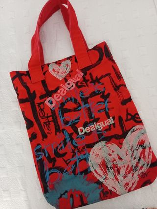 Bolso Desigual rojo y negro