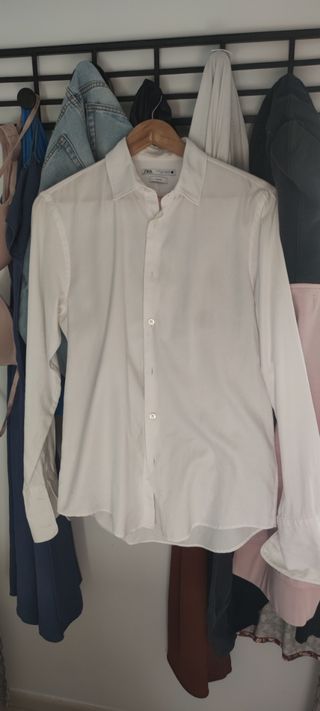 Lote de 4 camisas (Zara & Angelo Litirico