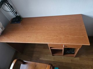 Mesa escritorio madera marrón