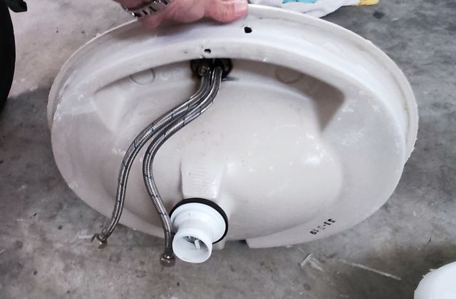 2 Lavabos porcelana blancos