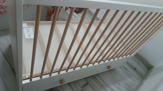 Cuna bebé - Regalo colchón 