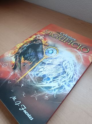 Libro "Celestes, Sacrificio"