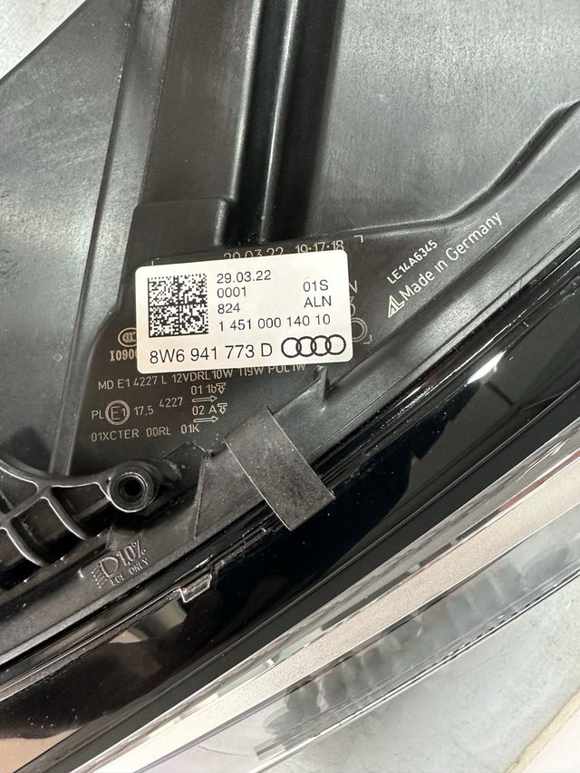 Faro izquierdo Audi A5 S5 2016-2019 original nuevo