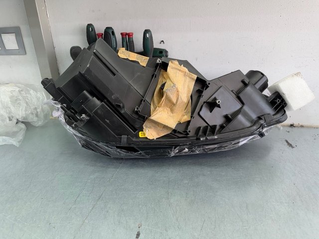Faro izquierdo Audi A5 S5 2016-2019 original nuevo