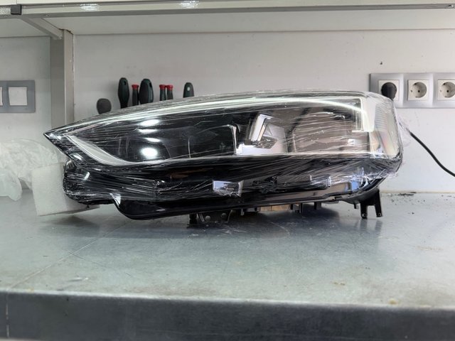 Faro izquierdo Audi A5 S5 2016-2019 original nuevo