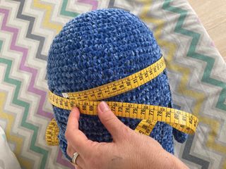 Narval amigurumi de peluche