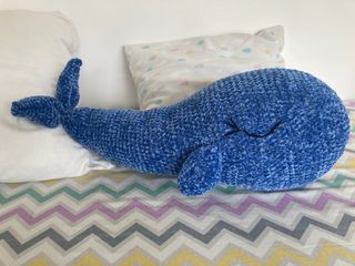 Narval amigurumi de peluche