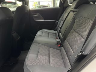 KIA Niro 1.6 GDi HEV Concept 2021