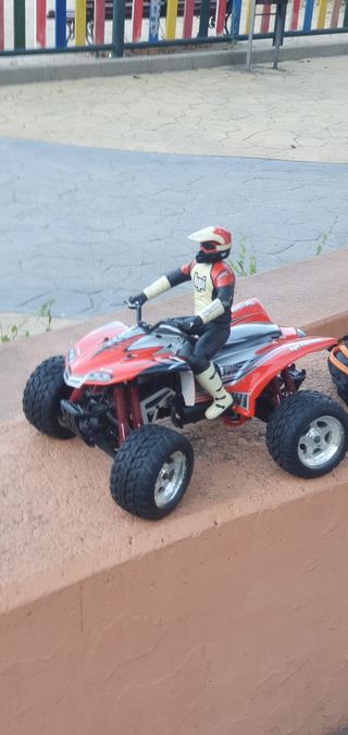 Quad HPI E Savage Bimotor RC