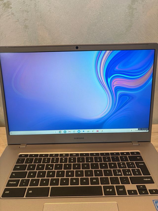 Samsung Galaxy Chromebook GO - Argento