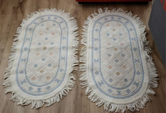 2 Alfombras ovaladas algodón pie de cama con fleco