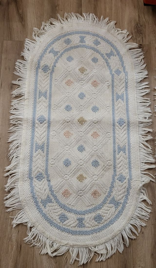 2 Alfombras ovaladas algodón pie de cama con fleco