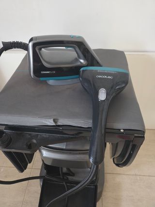 Plancha Cecotec Total Ironing 2200