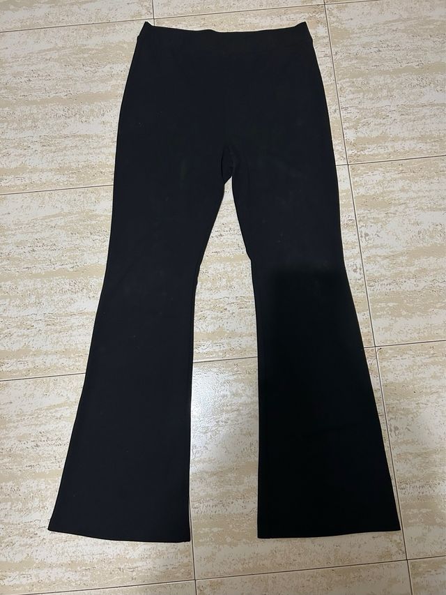 Pantalones campana negros
