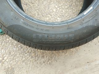 Neumático Pirelli R16